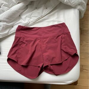 Lululemon speedup mid-rise 4” inseam